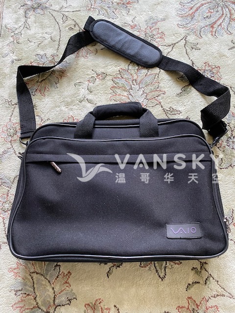 240503211749_Computer Bag 1.jpg